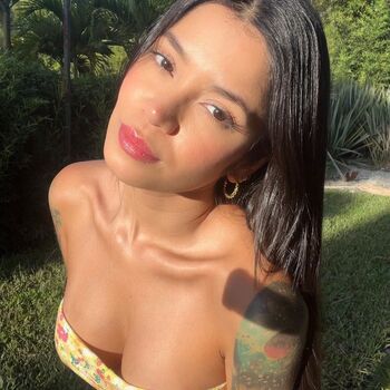 Jenn Uriel