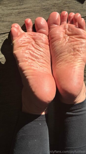 joyfullfeet