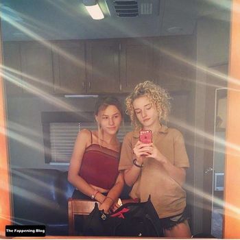 Julia Garner