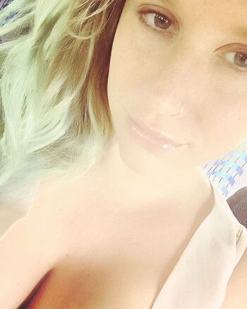 KeshaRose