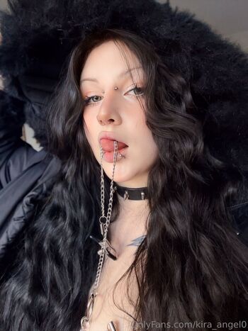 kira_angel0