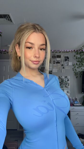 Kira_Pregiato
