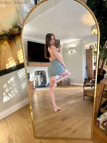 kitten_sophie