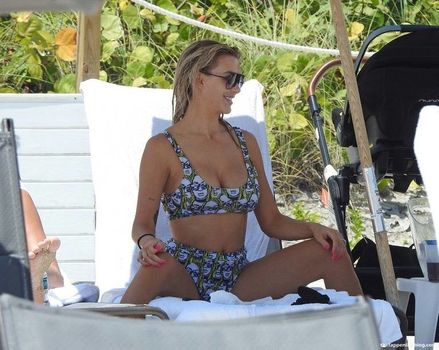 Lala Kent