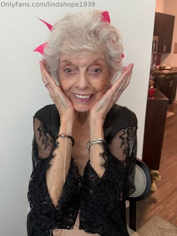 lindahope1939