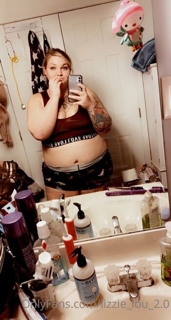lizzie_lou_2.0