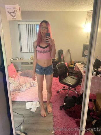 lizzyredts