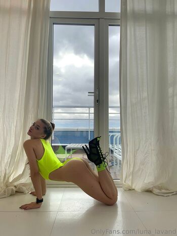 luna_lavand