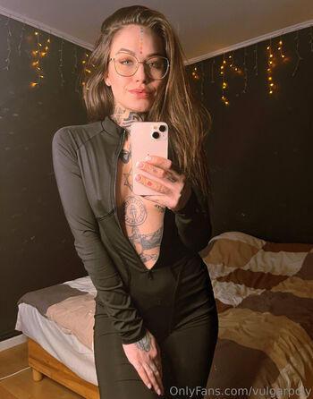 lyra_veyra