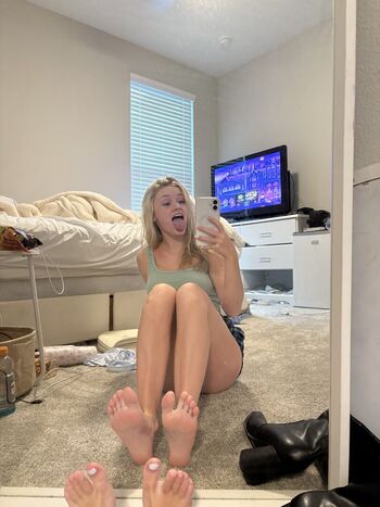 Mads Thompson Maddiiedee