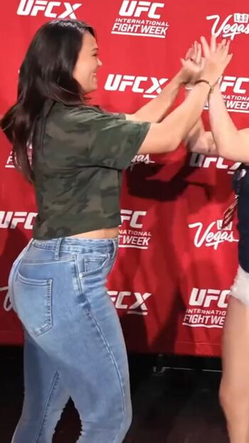Michelle Waterson