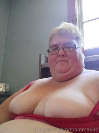 mommak87