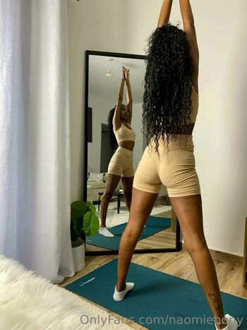 naomiebony