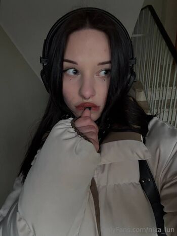 nika_lun