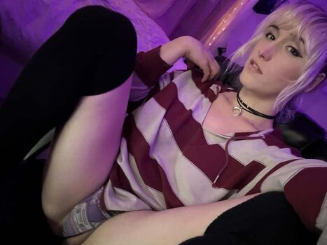 nikki_mayhem