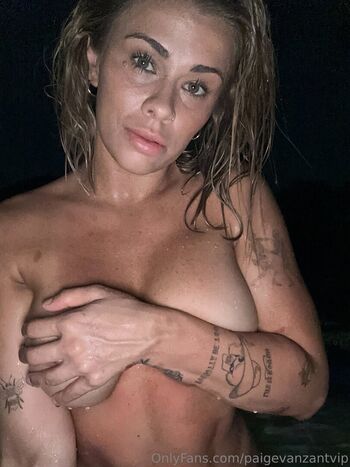Paige Vanzant