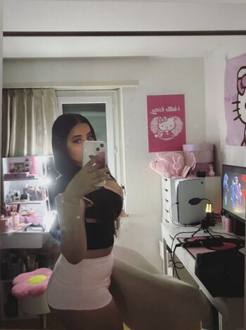 Pinkhealz, Xyshams