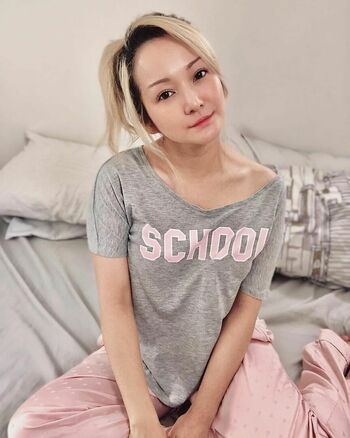 Reina Scully