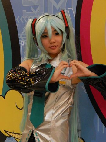 Rina_tanfly4