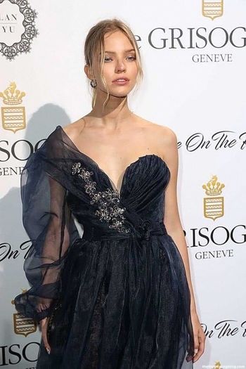 Sasha Luss