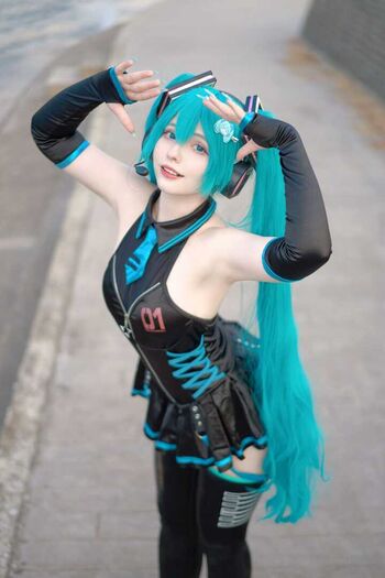 Saya Scarlet