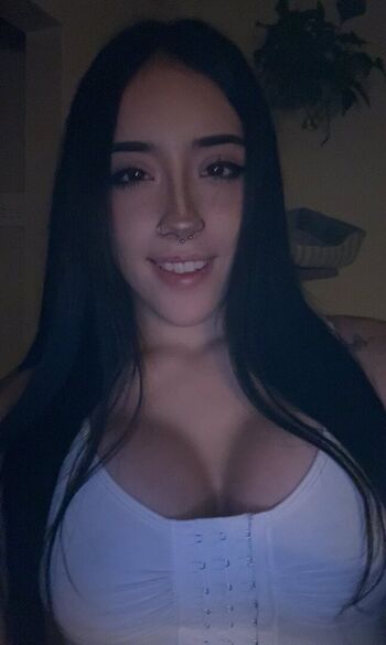 Shilynn Velez
