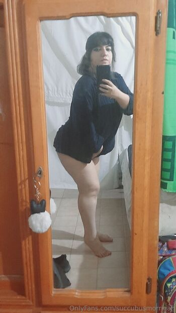 succubusgoth05