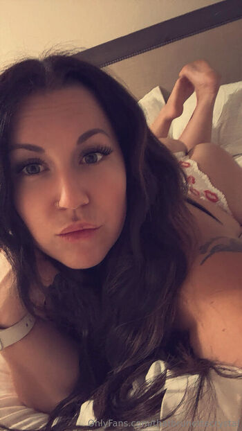 thatbrunettecrystal