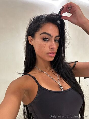 Thecaligirl