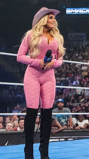 Trish Stratus