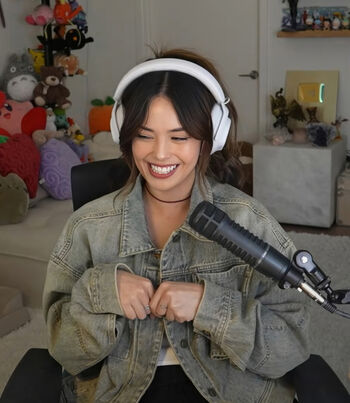 Valkyrae