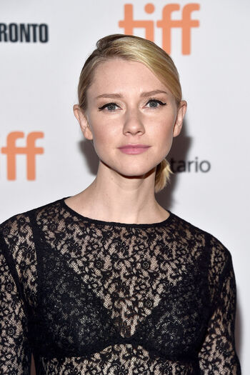 Valorie Curry