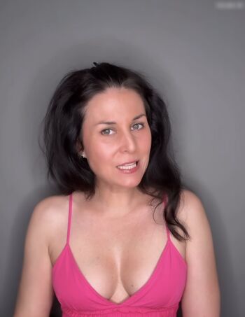 Vanessa Blumhagen