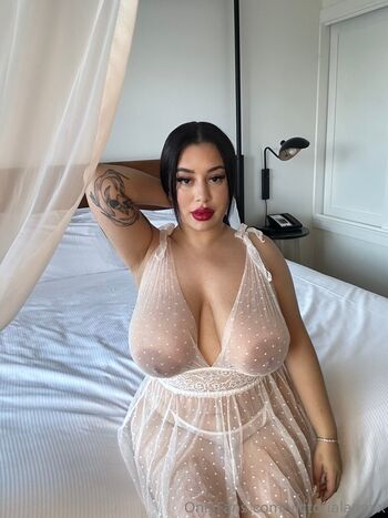 victorialanexx
