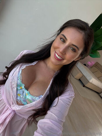 violetbrandani.vip
