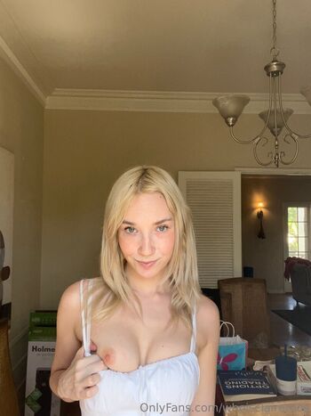 whoisclaireroos