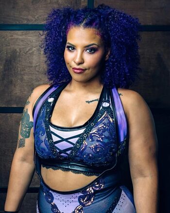 Willow Nightingale