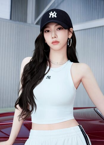 WomenK-pop