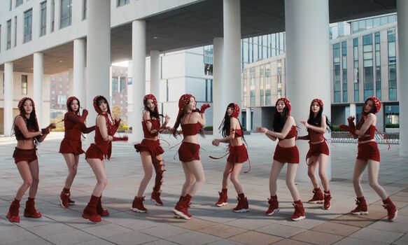 WomenK-pop