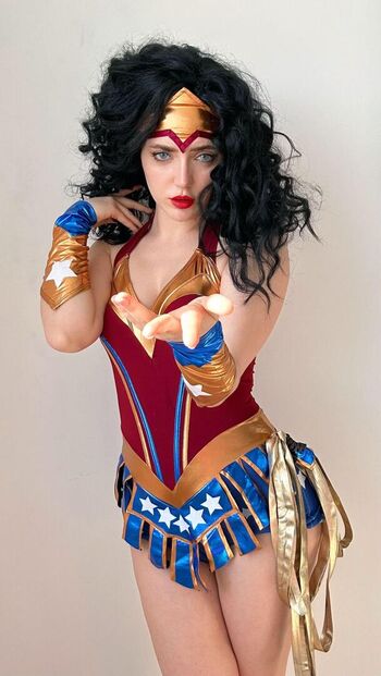 Wonder Woman Cosplay