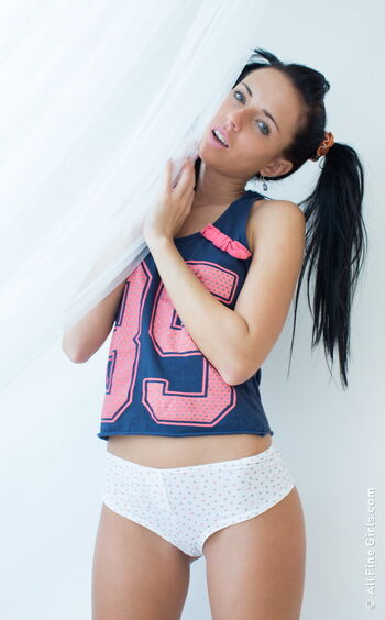 WowGirls