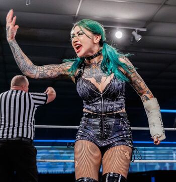WWE Shotzi
