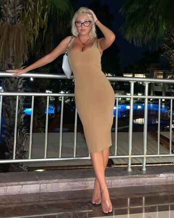 Xhulia Niсo