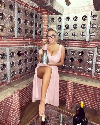 Xhulia Niсo