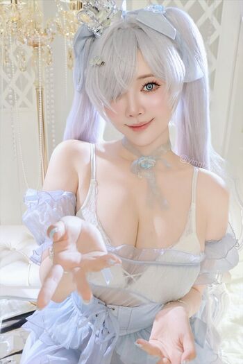 Ying Tze