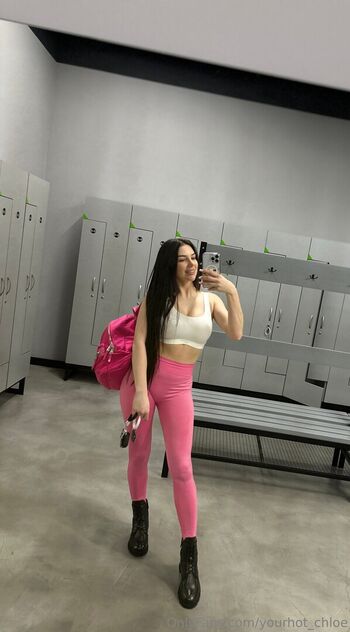 yourhot_chloe