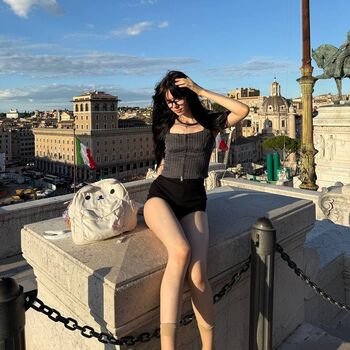 YourSmallDoll