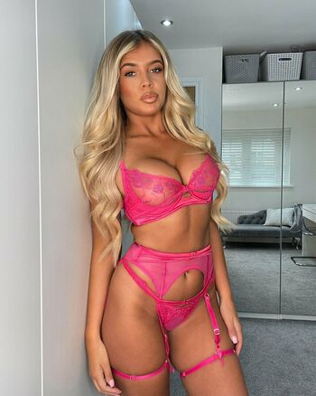 Zara_xo