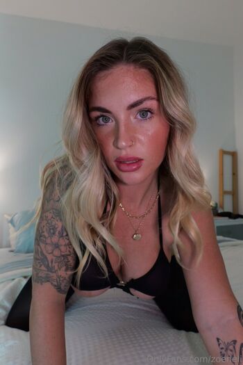 zoeneli